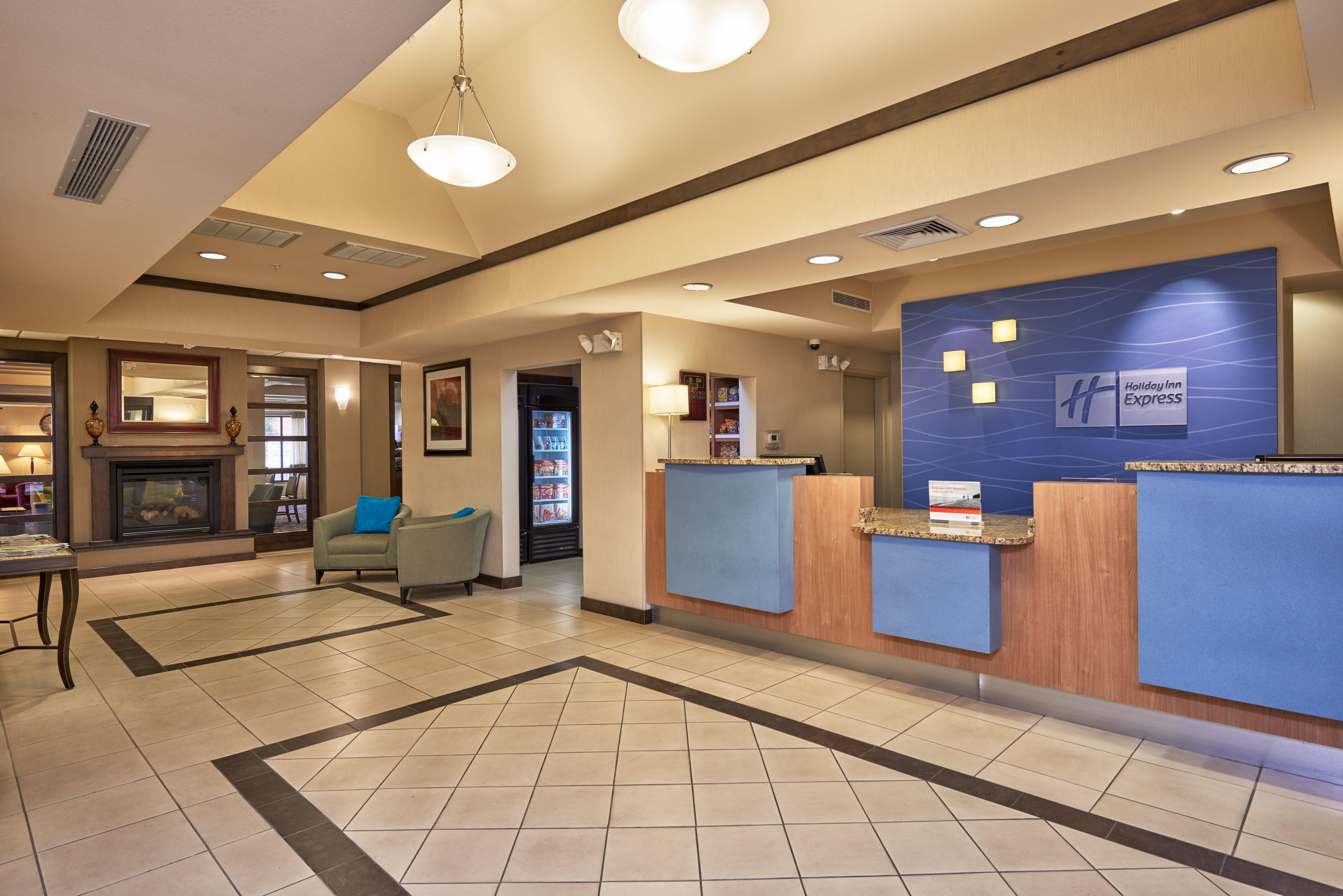 Holiday Inn Express & Suites El Paso Airport By Ihg Eksteriør billede