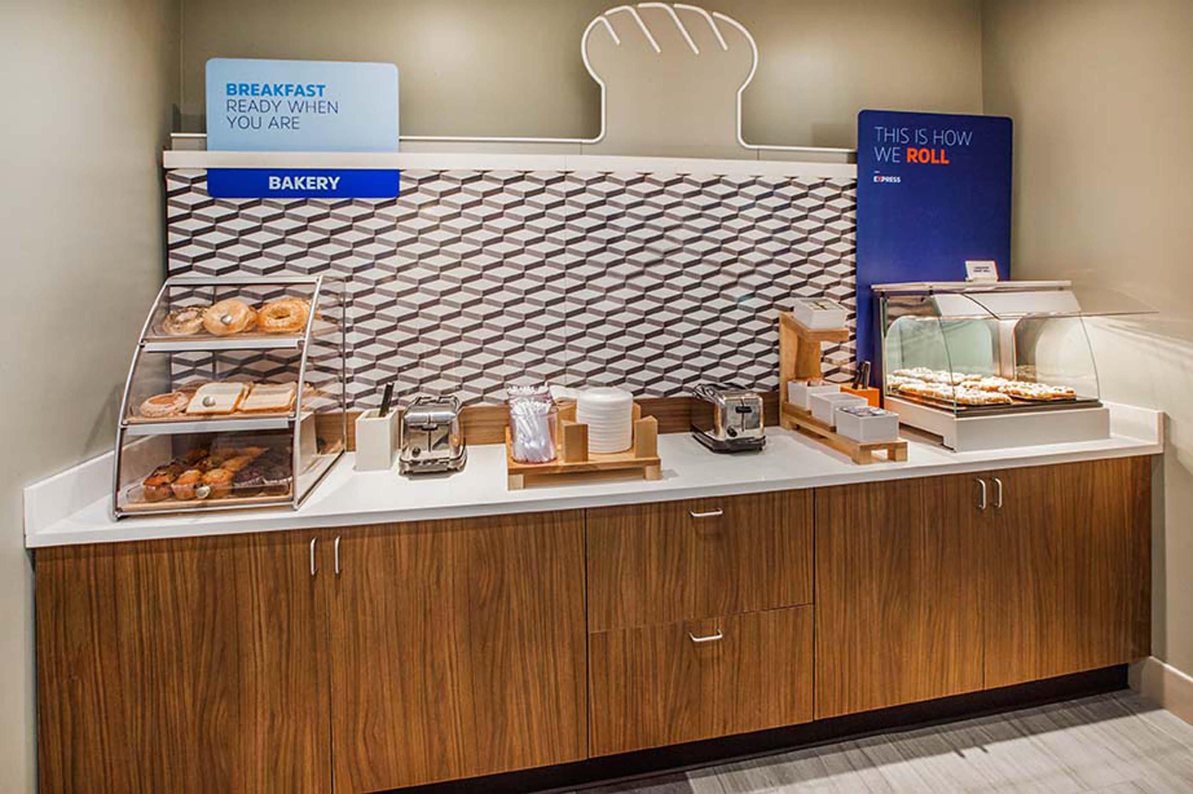 Holiday Inn Express & Suites El Paso Airport By Ihg Eksteriør billede