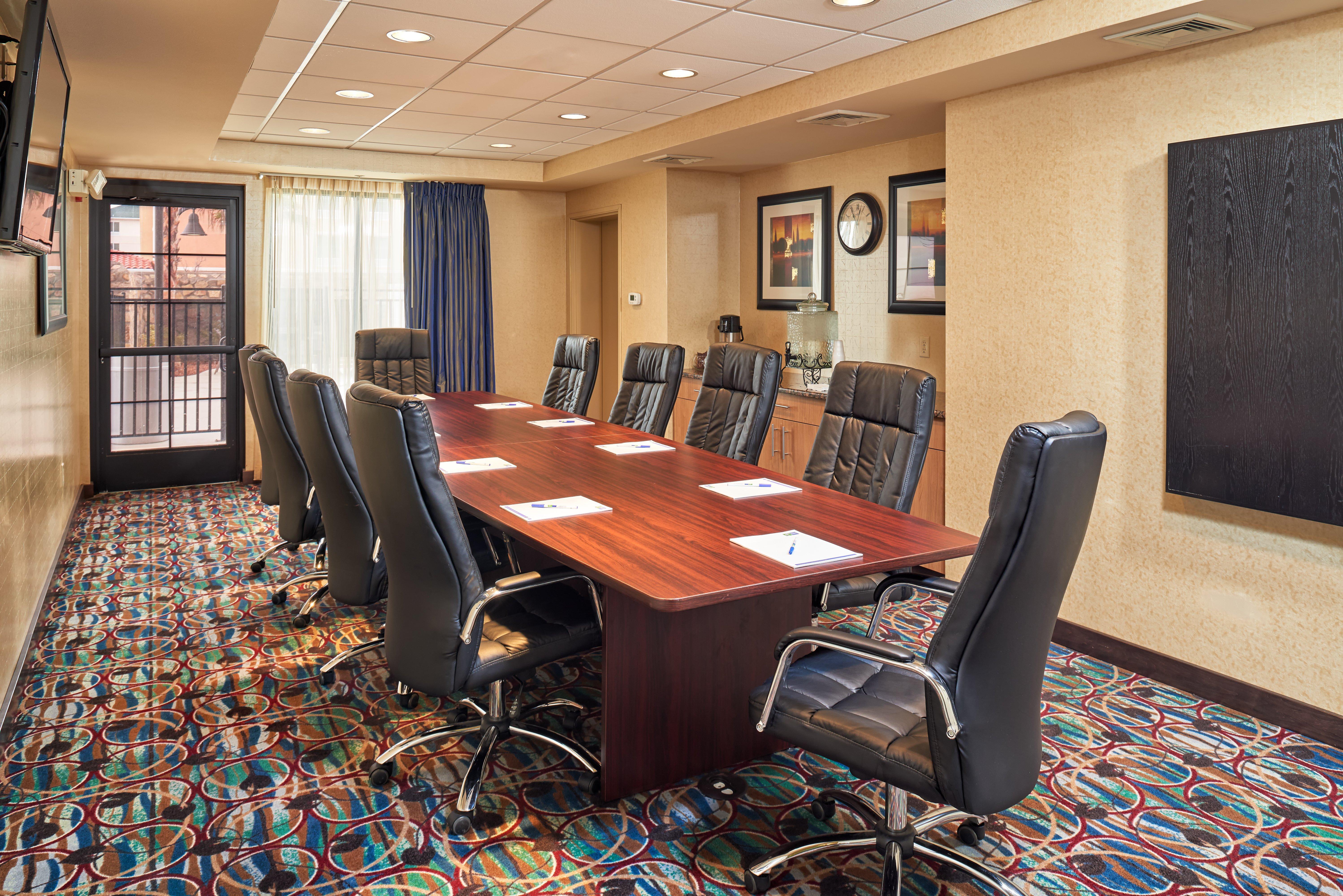 Holiday Inn Express & Suites El Paso Airport By Ihg Eksteriør billede